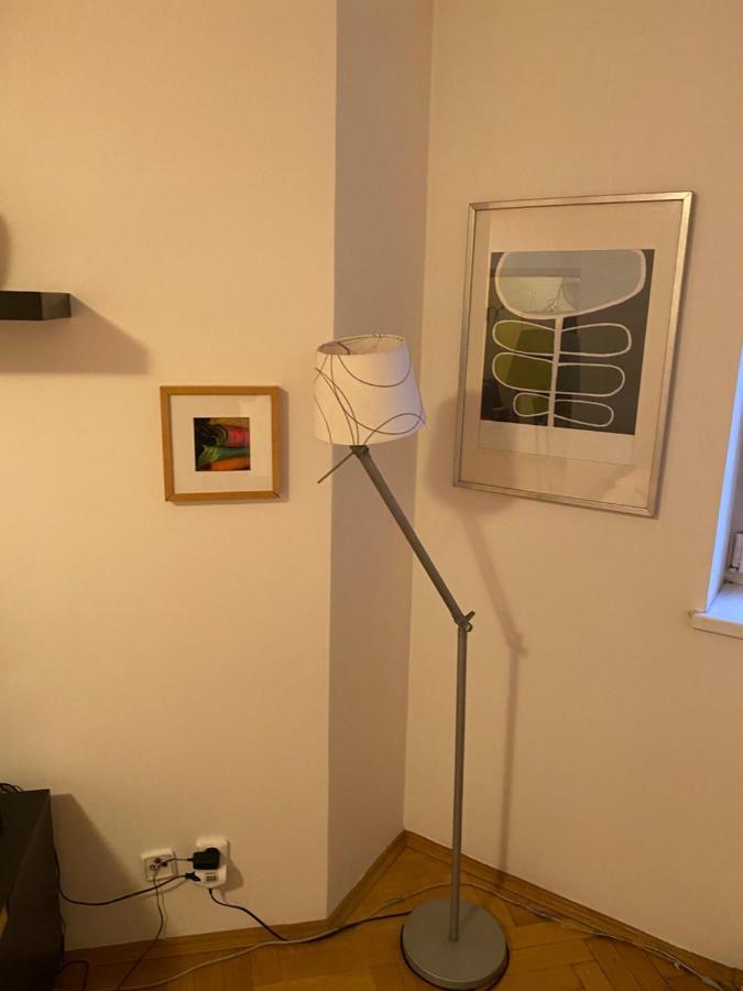 Apartment Florenc Praag Buitenkant foto